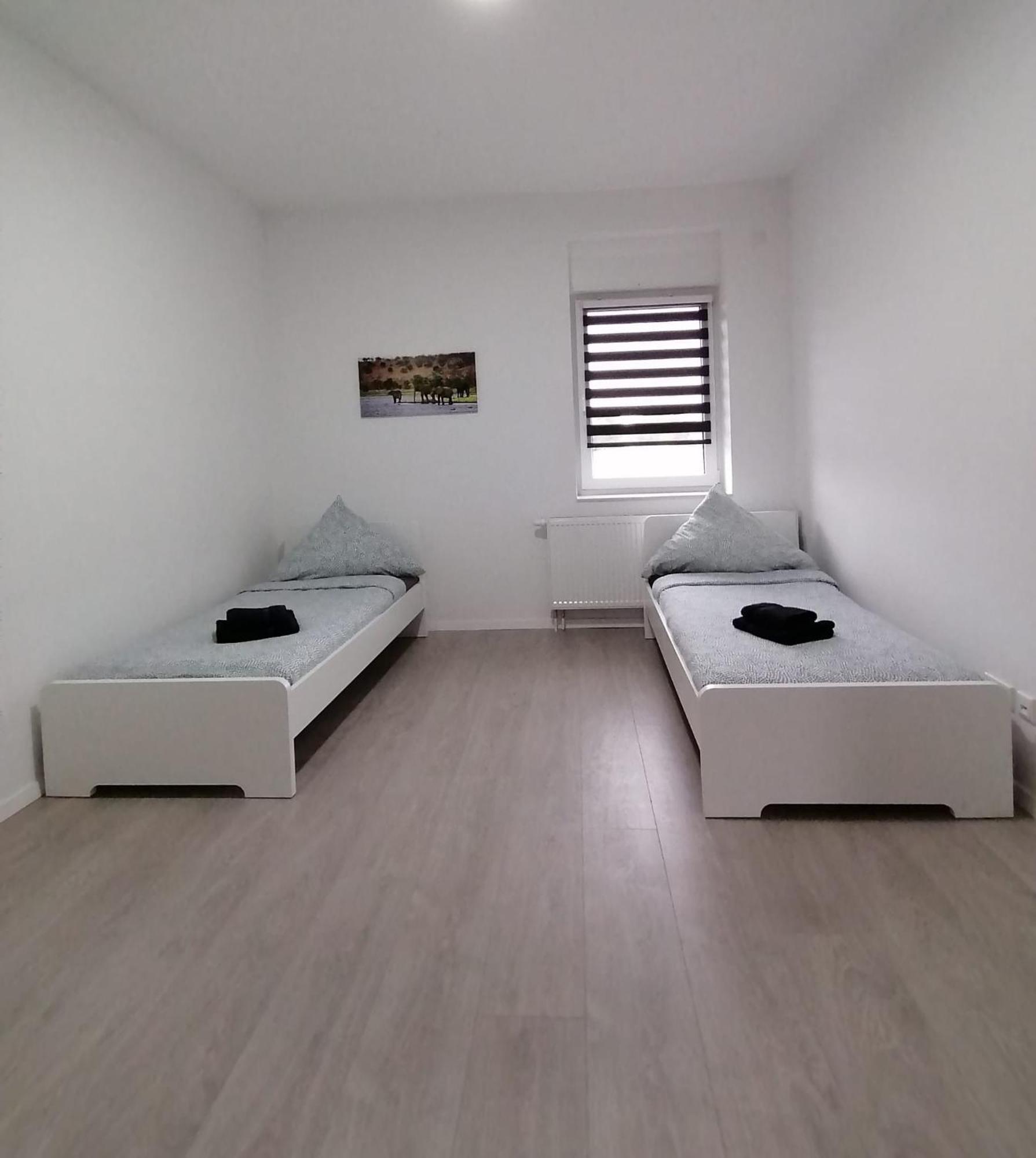 Estrella24 Living Rooms Sydney Herne Ngoại thất bức ảnh